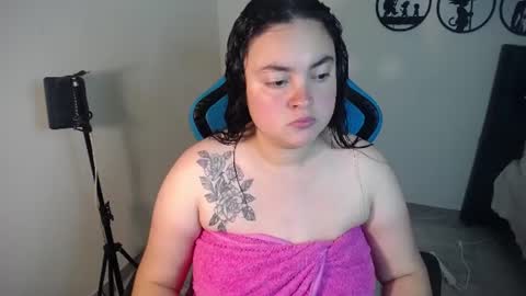 Nicole   online show from July 27, 3:57 am