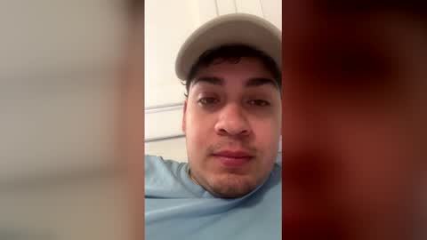 Snapshot of duocaliente310037 chatting on February 14, 11:07 am duocaliente310037 online show from February 14, 11:07 am