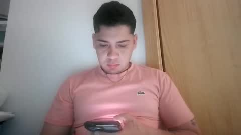 duocaliente310037 online show from June 3, 8:50 am