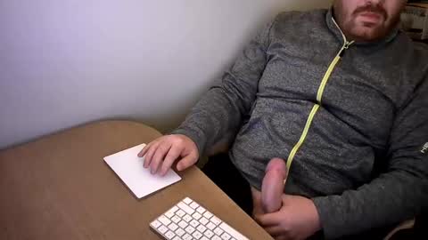 FloFrenchCurv288 online show from January 7, 12:02 am