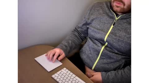 FloFrenchCurv288 online show from January 8, 12:46 am