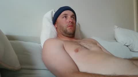 dustyroy09 online show from February 26, 10:53 pm