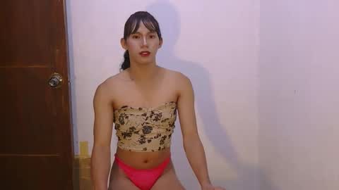 dy_namite online show from November 25, 7:47 pm