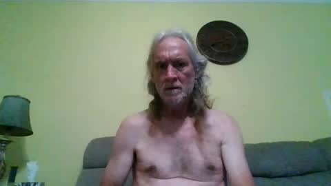 dyankee68 online show from June 2, 10:17 am