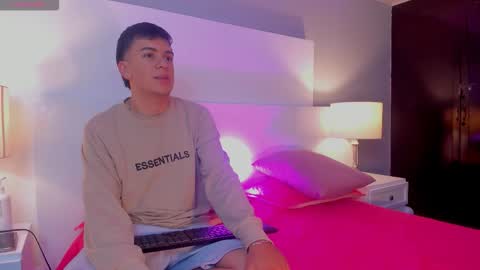 Dylan and Katte online show from March 26, 12:06 am