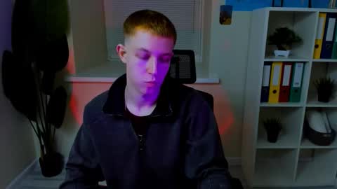 Dylan online show from February 20, 10:27 am