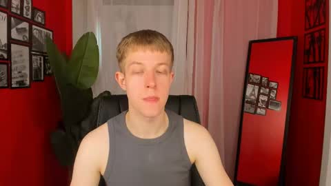 Dylan online show from June 3, 10:18 am