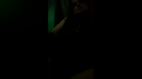 Snapshot of dylanjowelch chatting on January 14, 10:21 am Aurora online show from January 14, 10:21 am