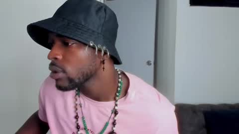 Dylan Taylor online show from March 29, 11:54 am