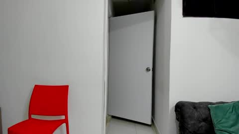 Dylan Taylor online show from April 18, 11:03 am