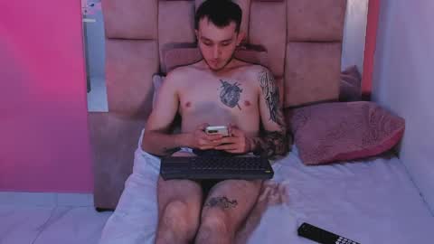 ---DYLAN--- online show from April 27, 3:26 am