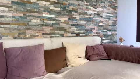 Snapshot of dymonted chatting on January 19, 8:07 am dymonted online show from January 19, 8:07 am