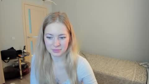 fansly - yourbestbaby online show from April 9, 5:07 am