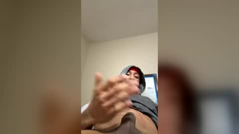 E and K  online show from July 6, 5:59 am