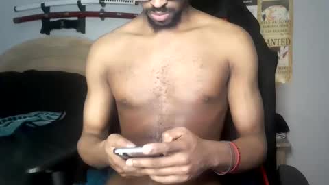 TWITTER   INSTAGRAM    easybreezy20   ONLINE 1230 AM TO 7AM online show from January 17, 8:30 am