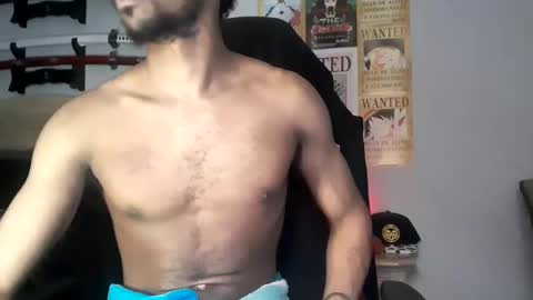 TWITTER   INSTAGRAM    easybreezy20   ONLINE 1230 AM TO 7AM online show from February 25, 8:13 am