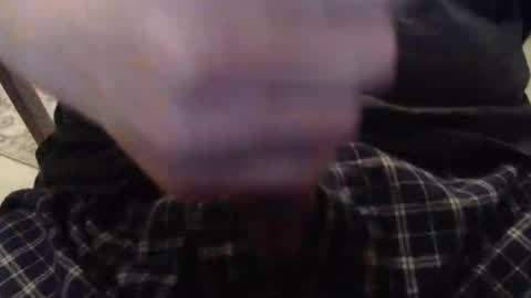 Snapshot of eat_a_peach2 chatting on January 7, 11:29 pm eat_a_peach2 online show from January 7, 11:29 pm