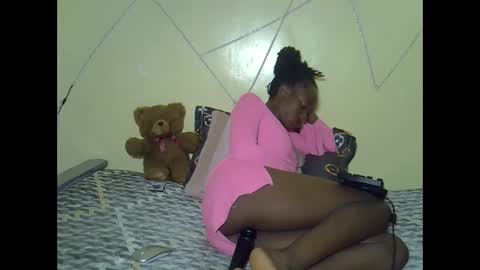 eboniana online show from September 27, 12:15 am