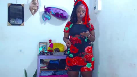 Snapshot of ebony_chayna chatting on February 10, 11:13 pm chayna smith online show from February 10, 11:13 pm