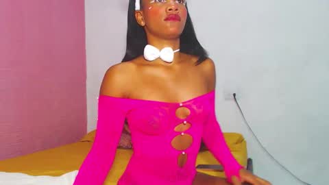 ebony_cocklover online show from February 27, 10:15 am