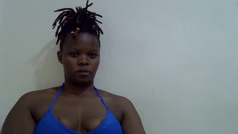 Snapshot of ebony_cuttey30 chatting on April 19, 5:29 am ebony_cuttey30 online show from April 19, 5:29 am