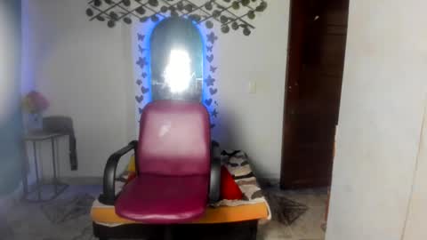 ebony_luna1 online show from July 15, 8:03 pm
