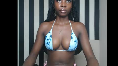 Ella online show from April 18, 9:24 am