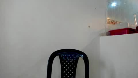   online show from November 5, 10:10 pm