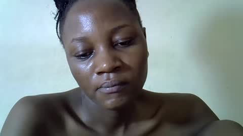 Snapshot of ebonycutegal4 chatting on February 19, 7:48 am MELLEN online show from February 19, 7:48 am