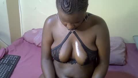 ebonyfatale online show from July 22, 6:38 am