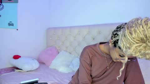 Queen Ebony online show from March 11, 7:31 pm