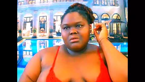 Snapshot of ebonyhotbuns4u2luv chatting on February 3, 5:38 am ebonyhotbuns4u2luv online show from February 3, 5:38 am