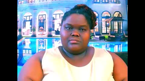 Snapshot of ebonyhotbuns4u2luv chatting on February 17, 8:55 am ebonyhotbuns4u2luv online show from February 17, 8:55 am