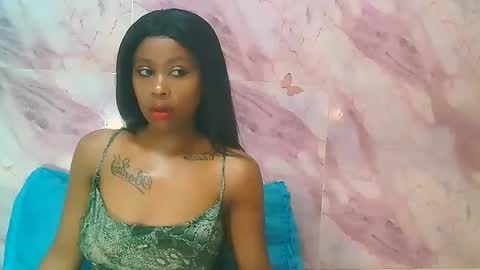 Snapshot of ebonysexyred chatting on March 4, 6:25 pm Lucy online show from March 4, 6:25 pm