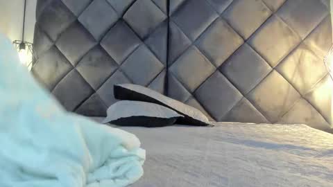 ebonyx40 online show from March 5, 11:06 am