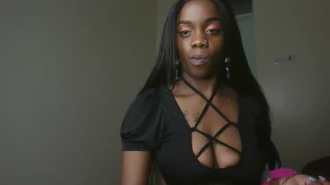 boo online show from April 27, 11:03 pm
