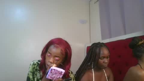 Snapshot of ecstasy_boo1 chatting on July 12, 4:09 pm Boo online show from July 12, 4:09 pm
