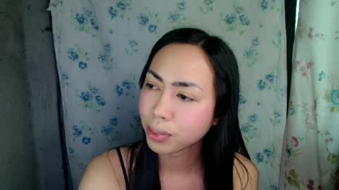eddfox001 online show from July 1, 2:13 am