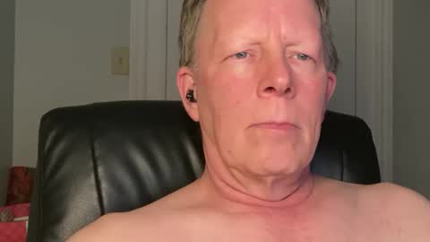 Eddy online show from April 9, 2:33 am