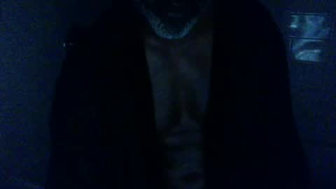 Snapshot of edgingdaddy chatting on June 21, 10:51 am Dad online show from June 21, 10:51 am