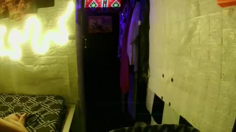 urasian chub online show from October 29, 5:47 pm