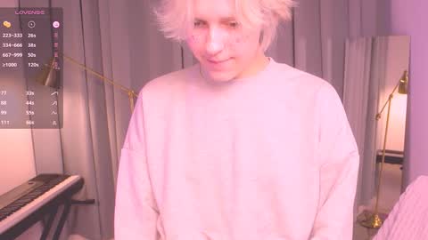 Edward online show from December 4, 7:06 am