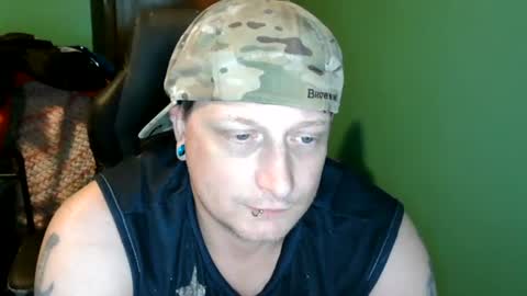 edwardaims_2please online show from July 24, 2:09 am