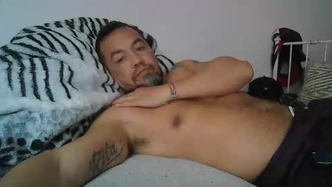 EdM online show from March 8, 8:40 am