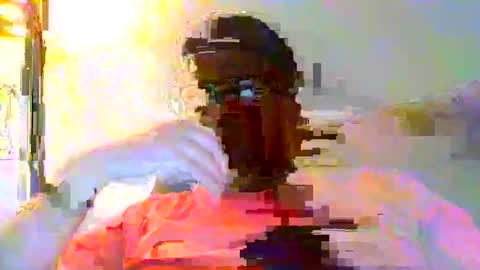 Snapshot of edwins777 chatting on March 23, 12:14 am Nicky789 online show from March 23, 12:14 am