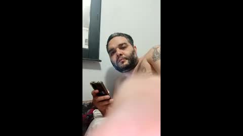 eggie15one online show from March 13, 8:54 am