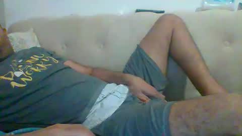 Im momo 35 Egyptian at Dubai online show from November 17, 7:30 pm