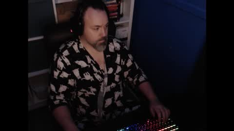 Eh Mac online show from January 11, 1:05 pm