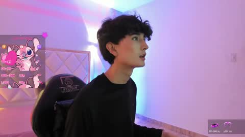 eidan_tay online show from March 28, 7:57 pm