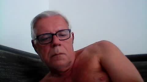 eisbaer1957 online show from June 27, 4:12 pm